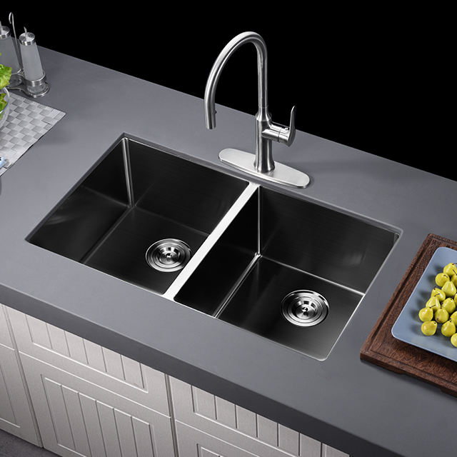 High-capacity Double Equal Bowl Kitchen Sink